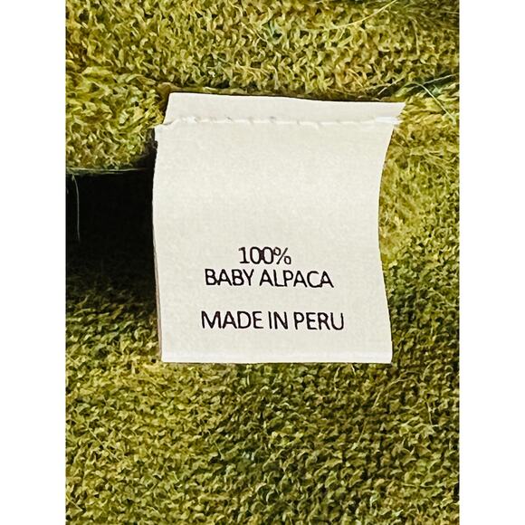 100% Baby Alpaca Made in Peru V-Neckline Sweater Long Sleeves Size Small - Picture 9 of 10
